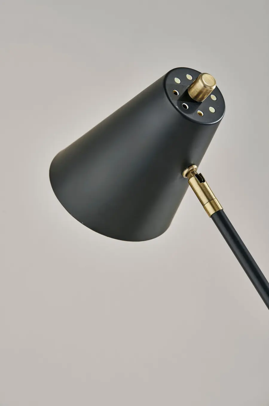Cup Warming Desk Lamp with USB Charging - Image 9