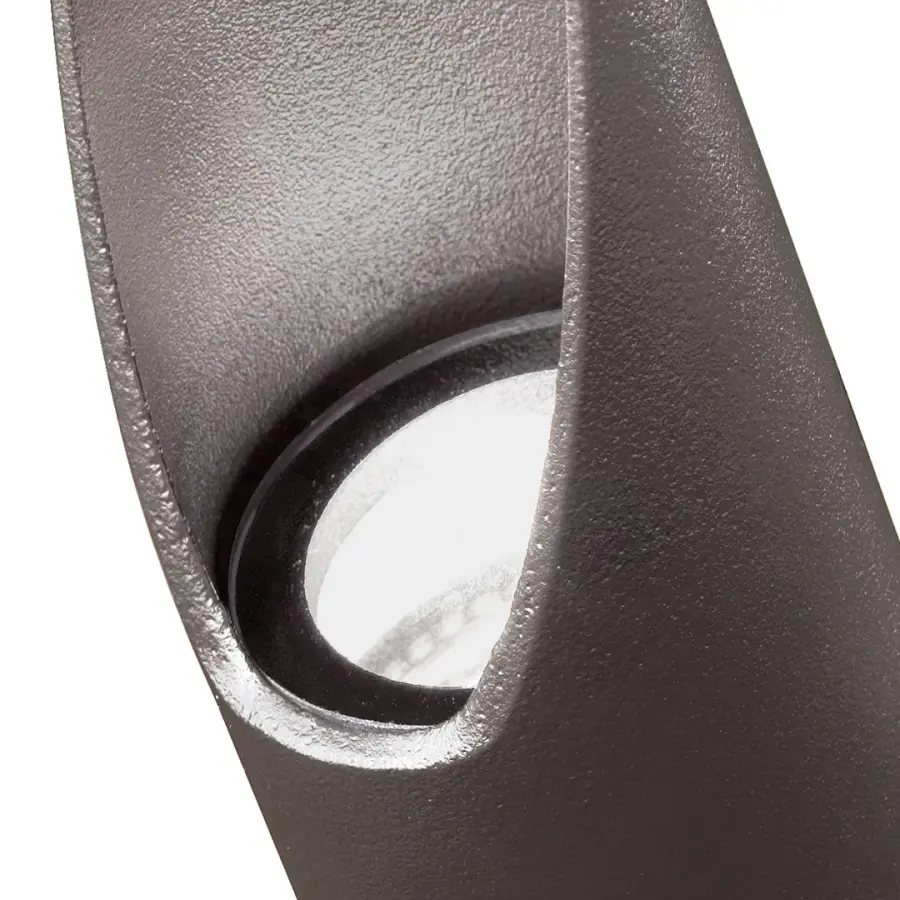 Versatile Low-Voltage Spotlight for Architectural & Landscape Accents - Image 2