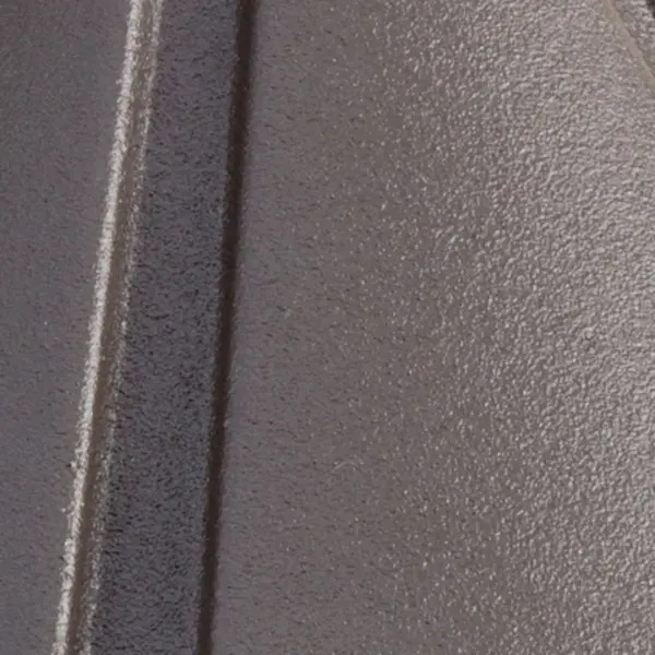 Efficient Low-Profile LED Deck Light for Outdoor Spaces - Image 3