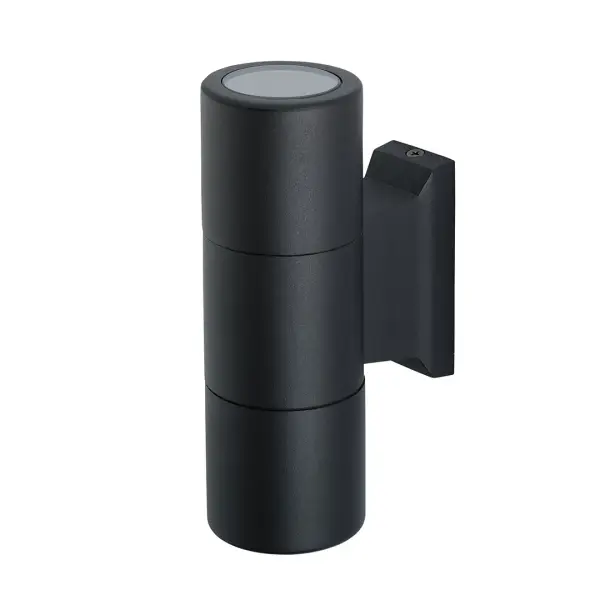 This compact 12V deck light combines contemporary styling with durable wet-rated construction. The distinctive black brass finish adds sophisticated accent lighting to outdoor decks, patios, and pathways.