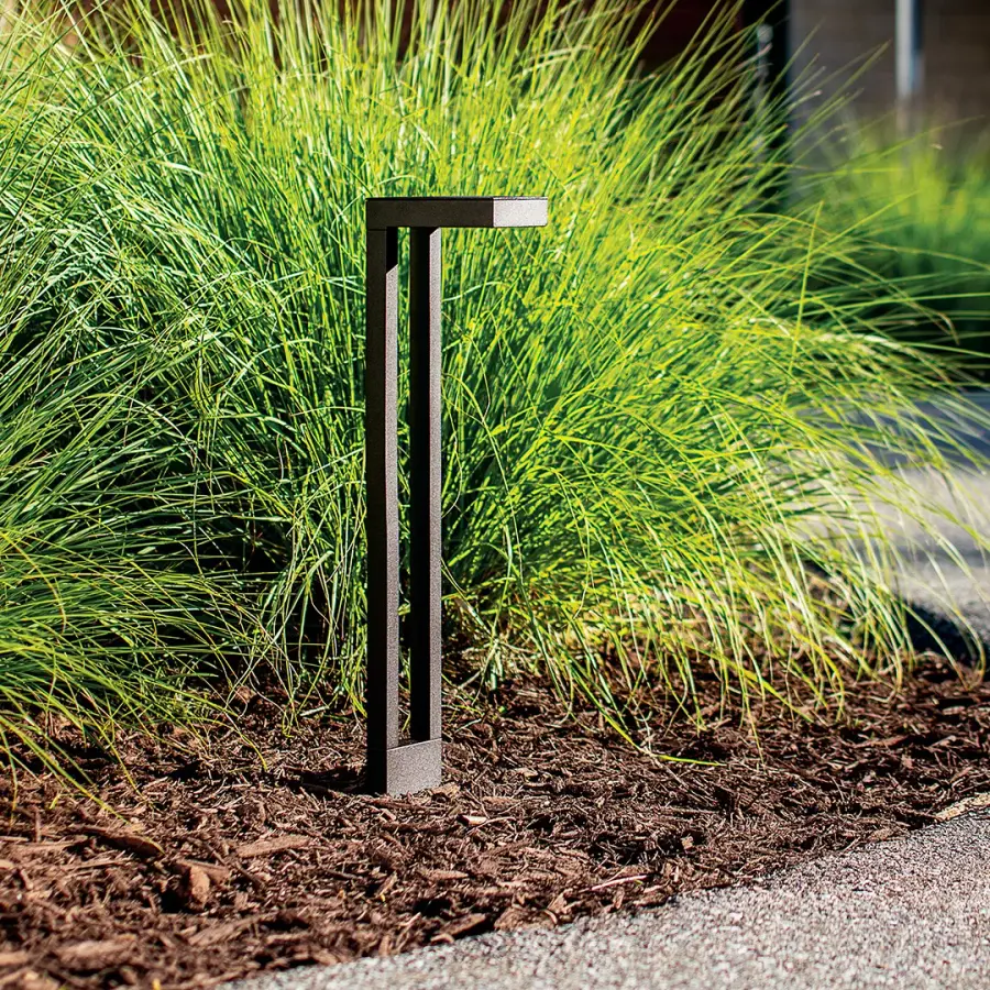 Contemporary Brass Path Light - Image 4