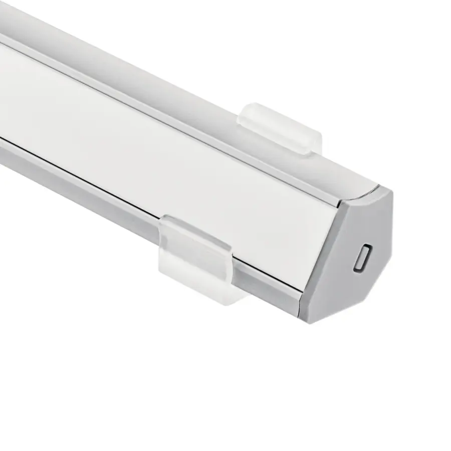 ILS TE Series 4ft Angled Channel Kit in Silver