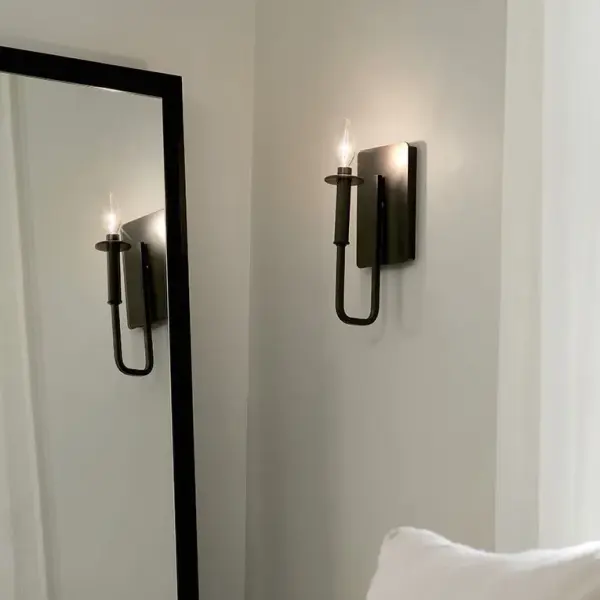 Alden 1-Light Wall Sconce in Black - Image 4