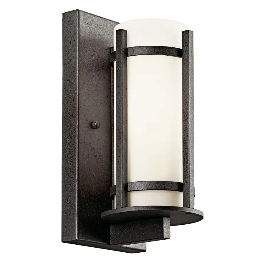 Classic Outdoor Wall Light with Timeless Anvil Iron Finish - Image 1