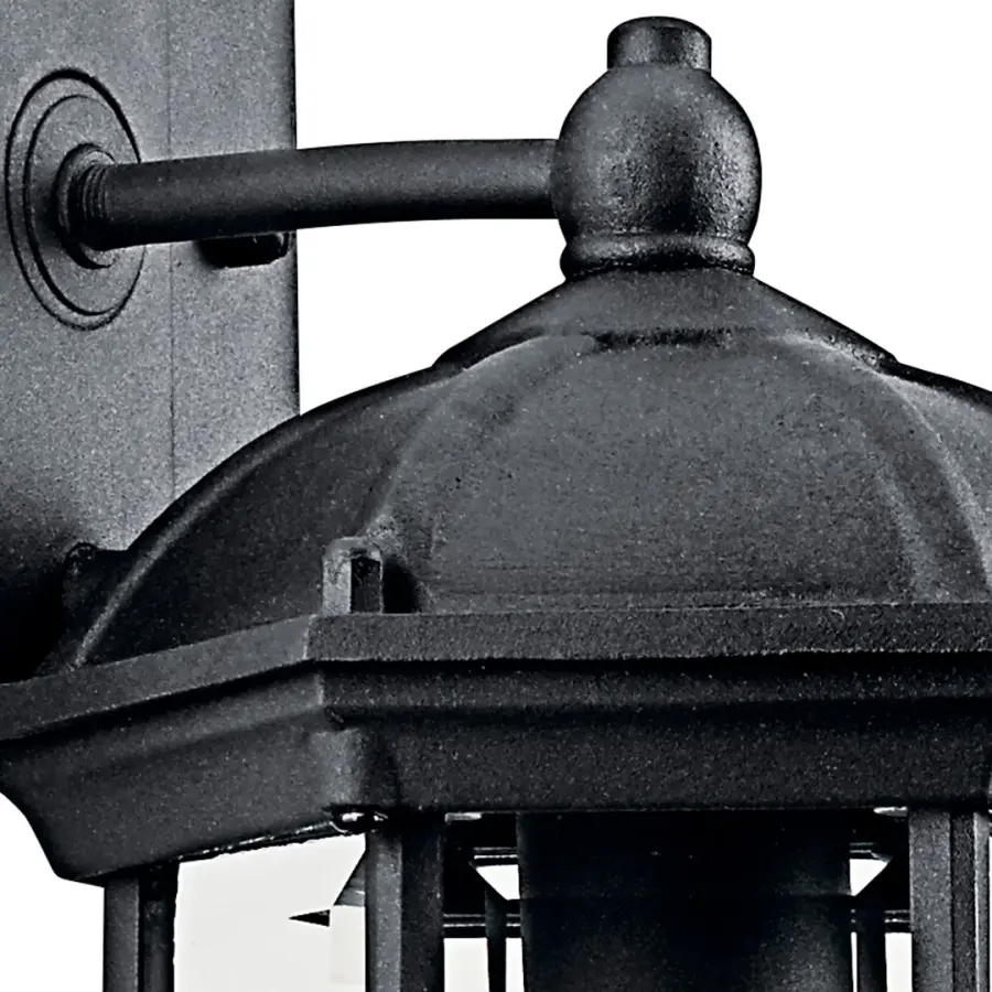 Classic Outdoor Wall Light with Timeless Appeal - Image 3