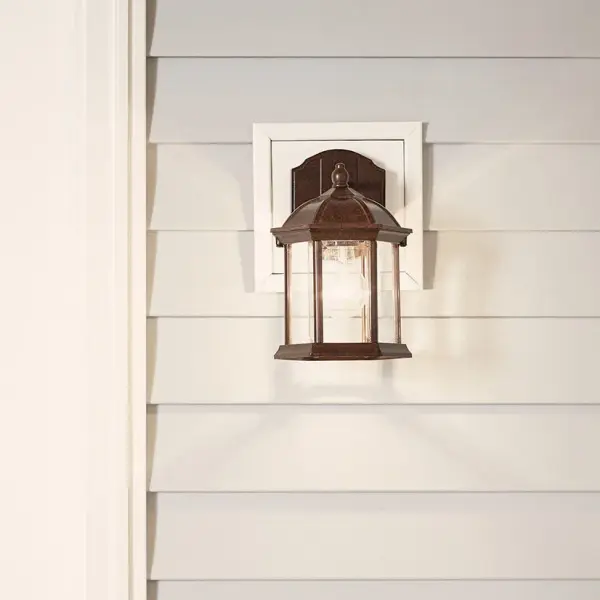 Barrie Outdoor Wall Light - Image 3