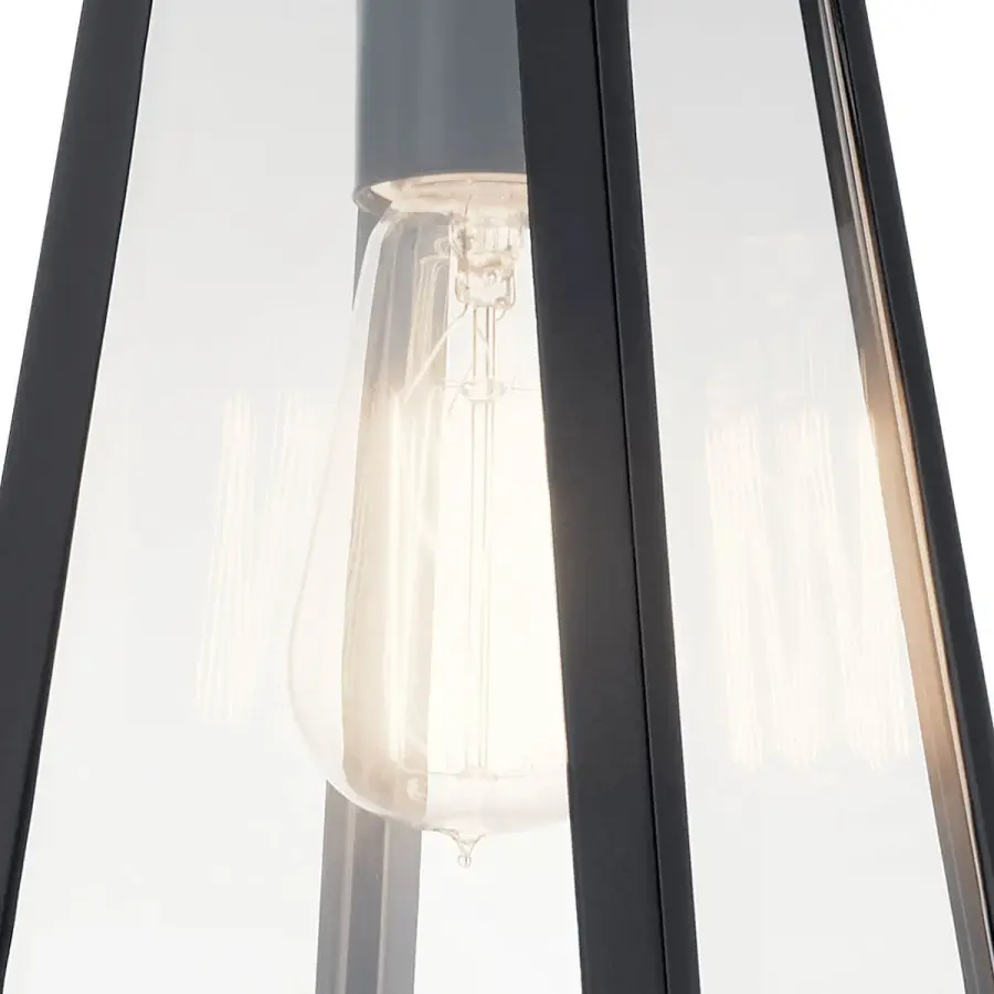 Classic Outdoor Wall Light with Clear Glass and Wet-Rated Durability - Image 2