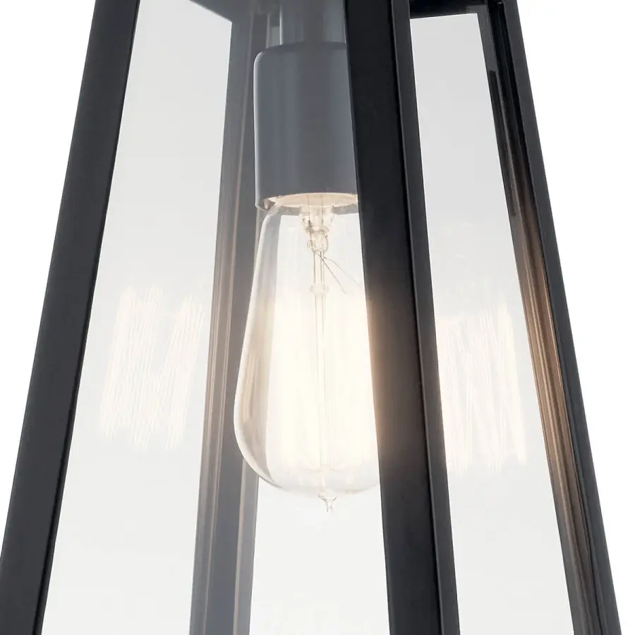 Classic Outdoor Wall Light with Clear Glass and Wet-Rated Durability - Image 2