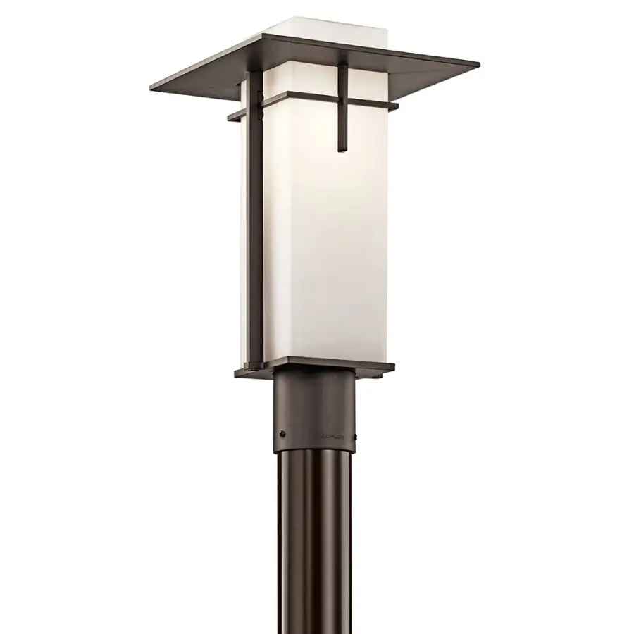 Classic Outdoor Post Light with Timeless Bronze Finish - Image 1