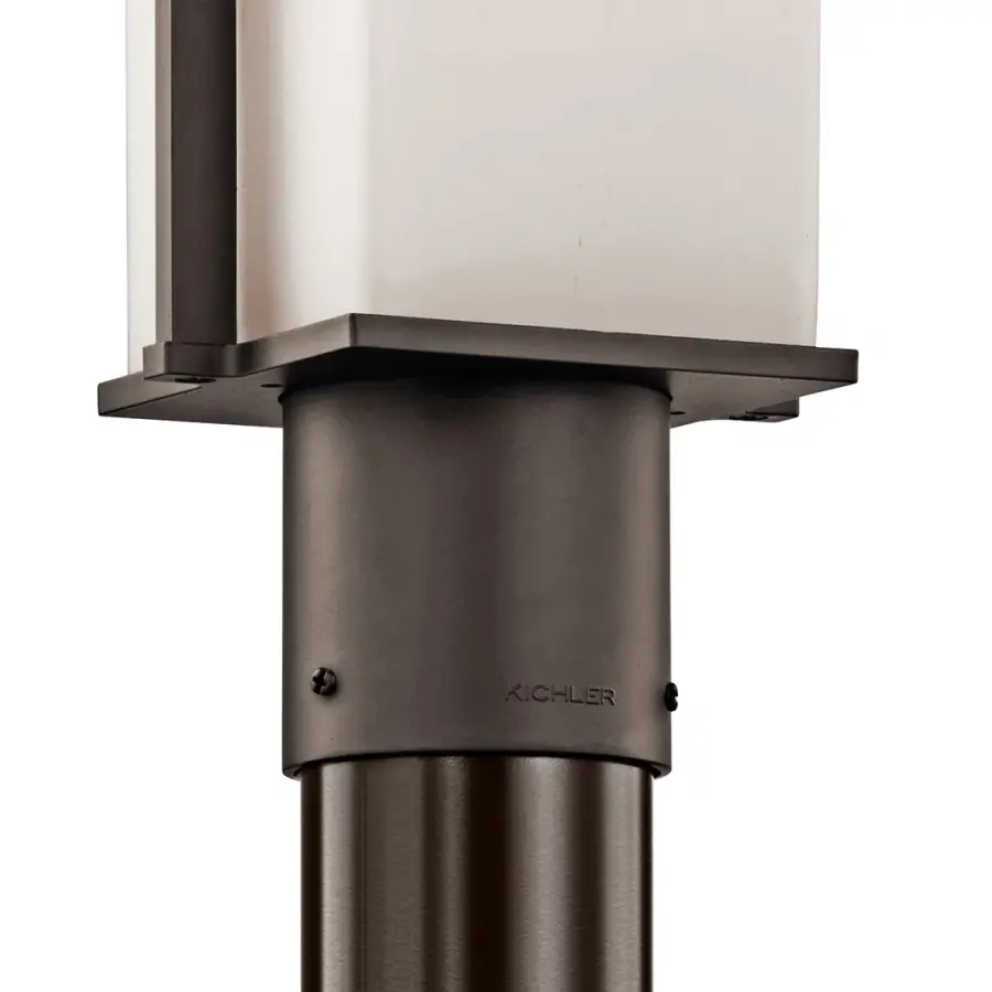 Classic Outdoor Post Light with Timeless Bronze Finish - Image 3