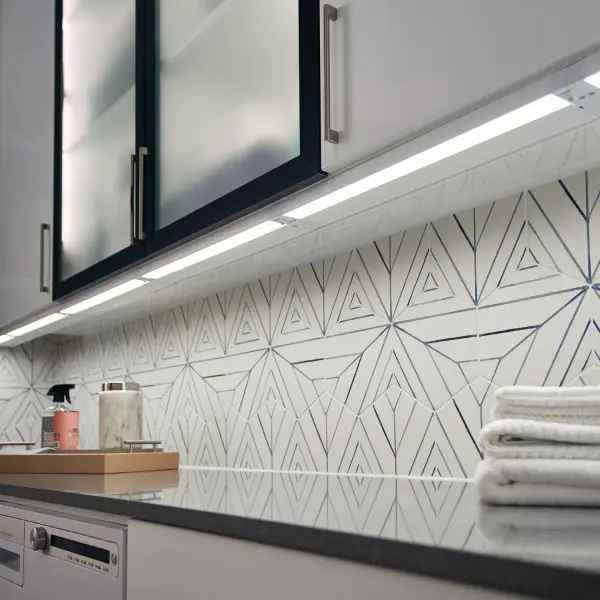 4U Series 22" LED Under Cabinet Light - Image 3