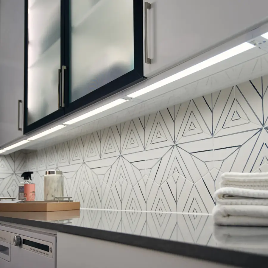 4U Series 22" LED Under Cabinet Light - Image 3