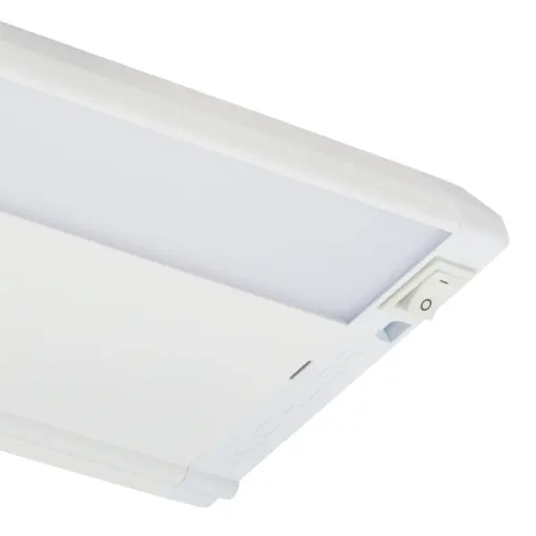 The 4U Series delivers bright, efficient under cabinet illumination with 551 lumens and warm 3000K color temperature. Dimmable LED technology provides flexible task lighting while meeting California Title 24 standards. - alternate view