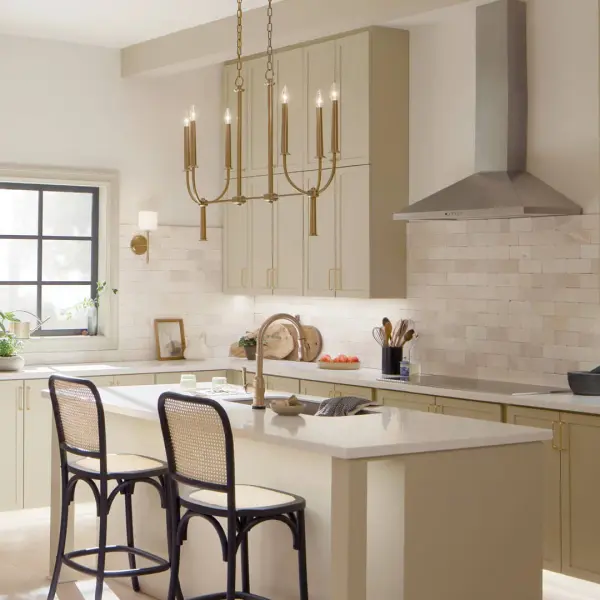 Elegant Linear Chandelier Blends Traditional Warmth with Modern Lines - Image 6