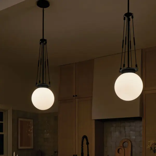 Albers Pendant in Black - Image 7