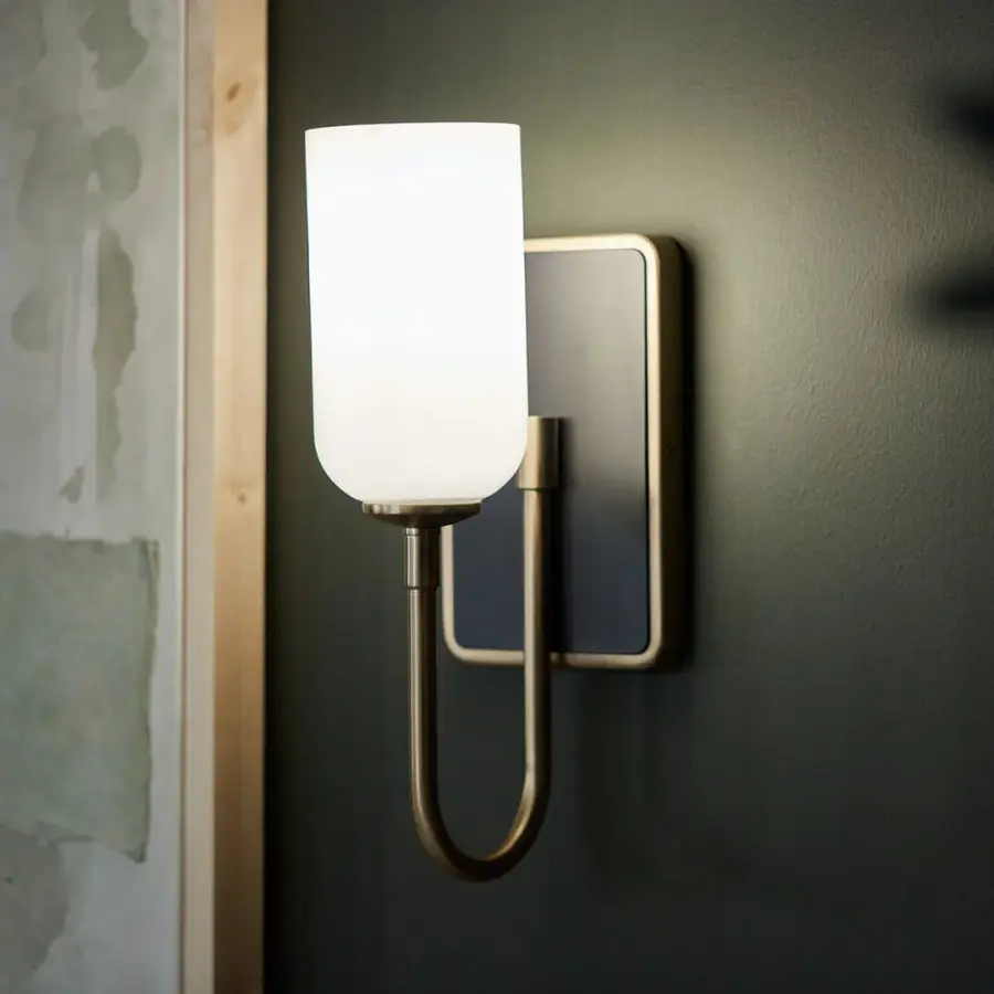 Solia Wall Sconce - Image 7