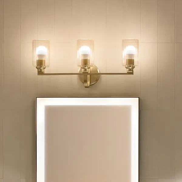 Gioe 3-Light Vanity Light - Image 4