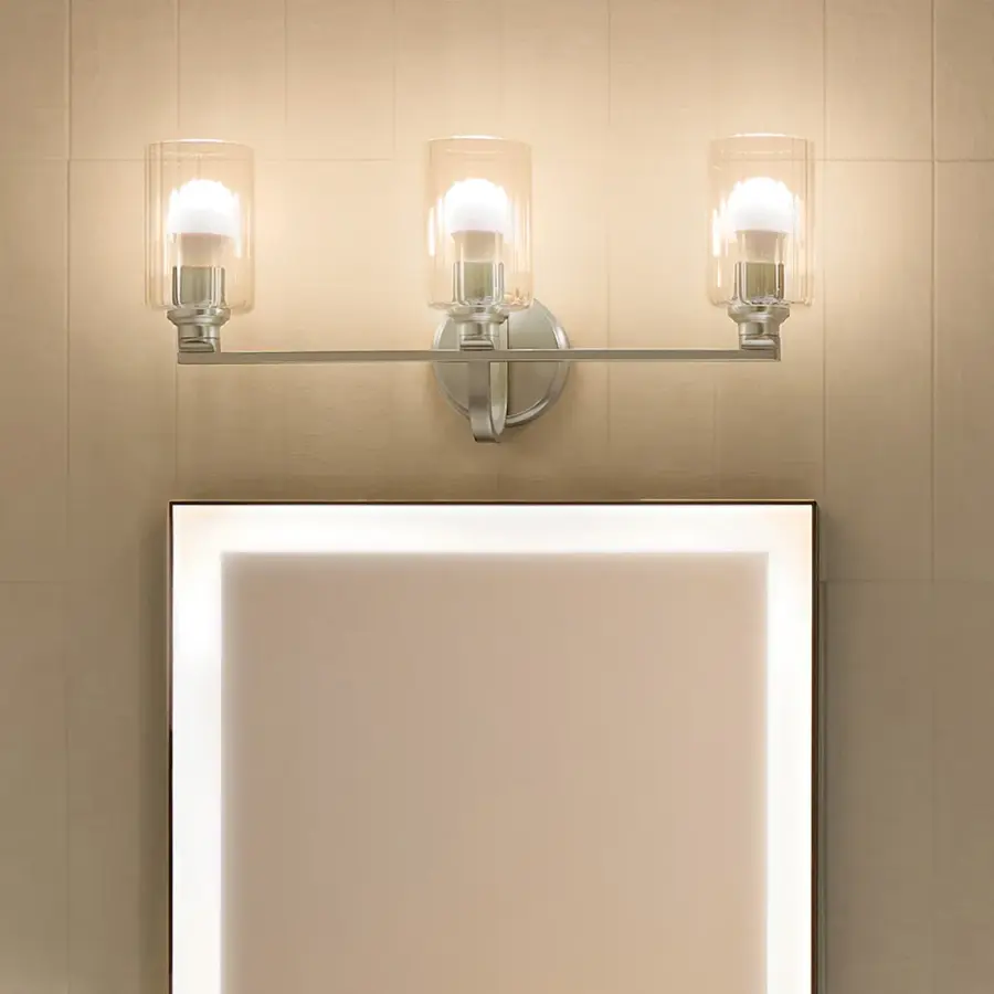 Gioe 3-Light Vanity Light - Image 4
