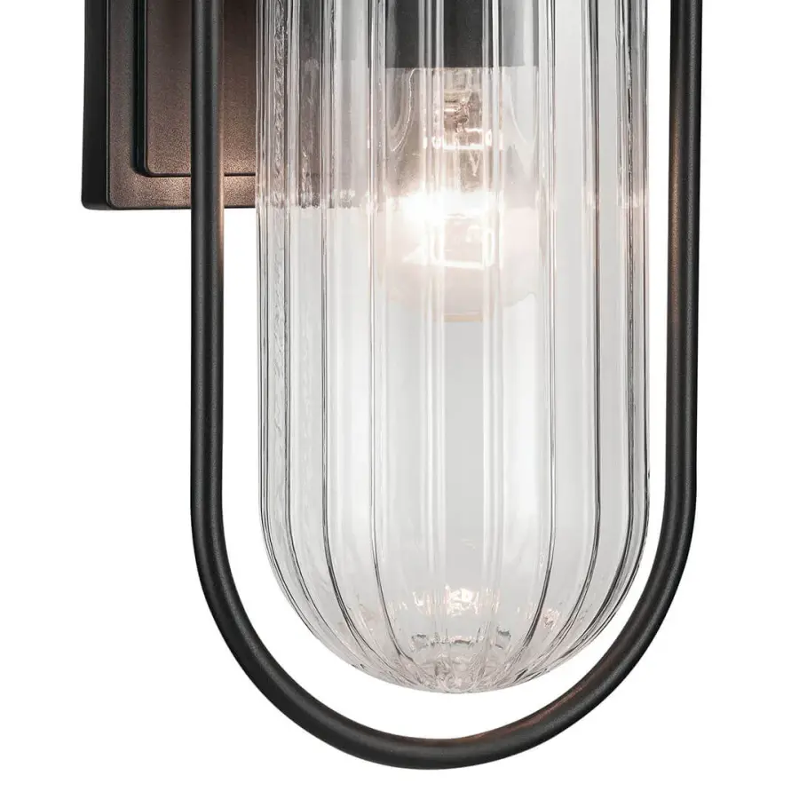 Modern Outdoor Wall Light with Industrial Edge and Wet-Rated Durability - Image 3