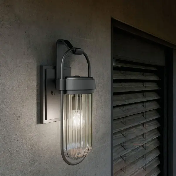 Modern Outdoor Wall Light with Industrial Edge and Wet-Rated Durability - Image 7