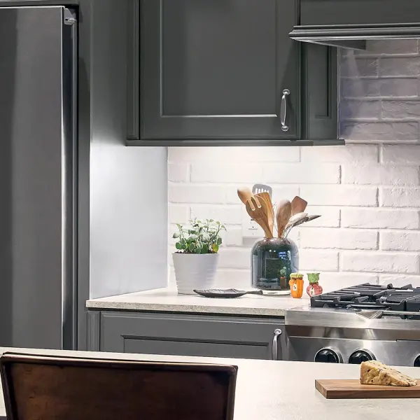 6U Series 8" LED Under Cabinet Light - Image 3