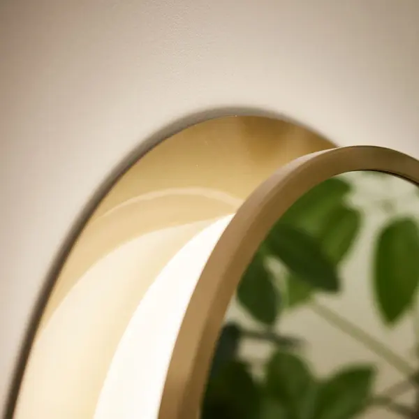 Chennai Round Lighted Mirror in Champagne Gold - Image 5
