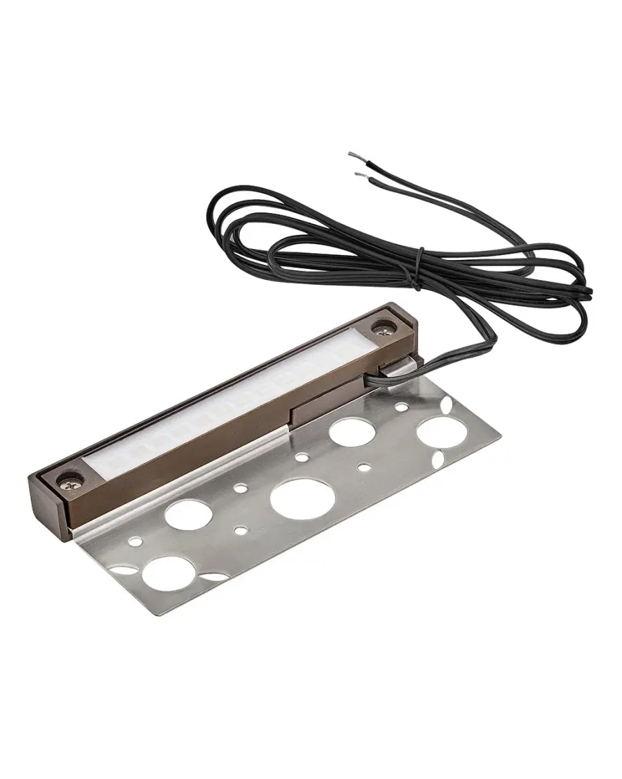 Presto LED Hardscape Light in Matte Bronze