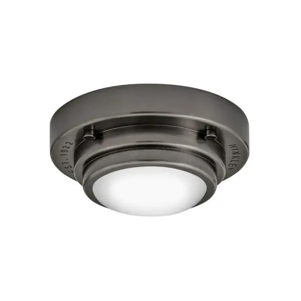 With coastal and industrial influences, Porte applies a stylish approach to the standard recessed light. With its integrated warm-dim LED light source Porte’s domed etched opal glass casts an abundant amount of light to deliver both substance and style. Porte fixtures can also be used as wall sconces.