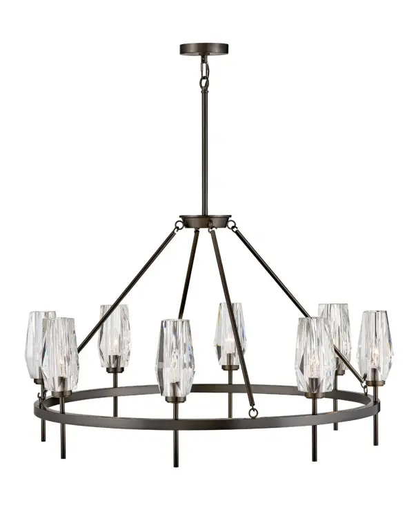 An embodiment of modern elegance, Ana’s faceted heavy-cut crystal gleams against a Black Oxide, Heritage Brass, or Polished Nickel finish. Like a piece of statement-making jewelry, Ana is the signature finishing touch in any setting.