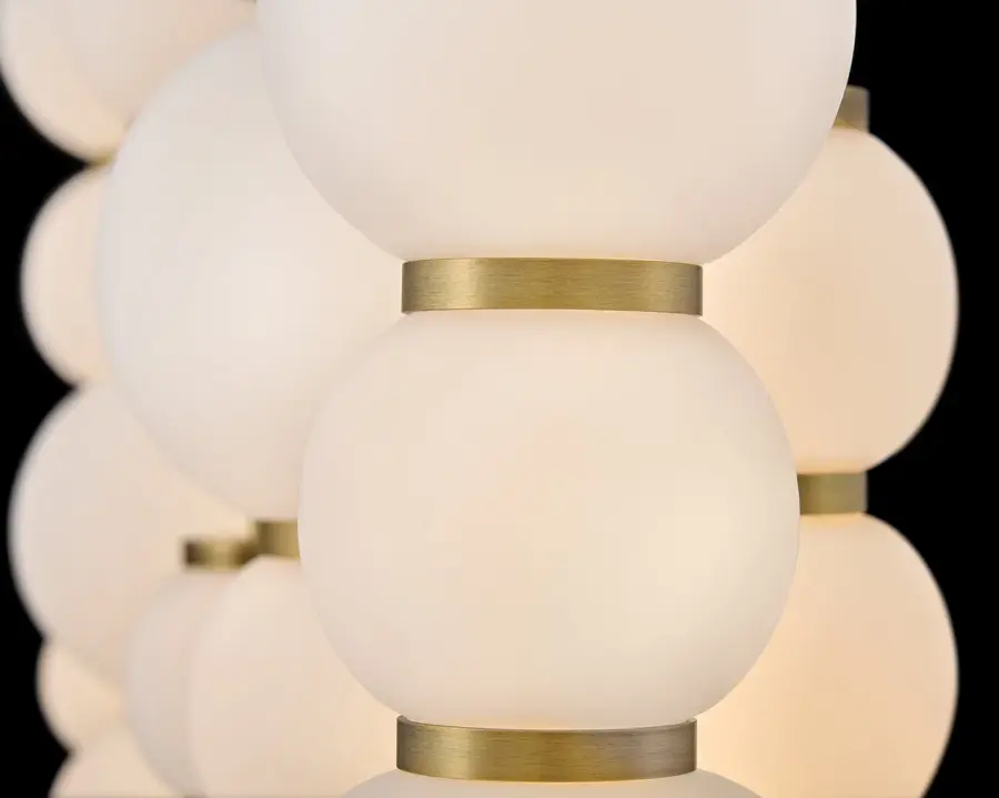 Trigo LED Linear Pendant in Lacquered Brass - Image 9