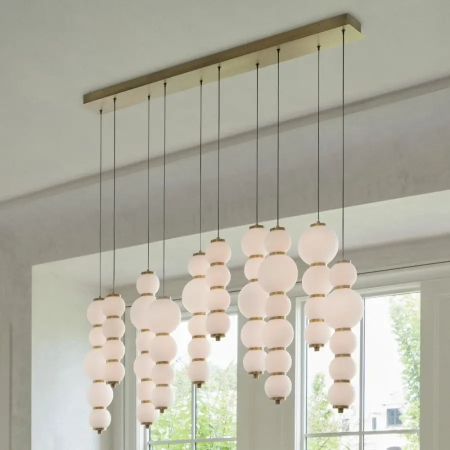 Trigo LED Linear Pendant in Lacquered Brass - Image 10