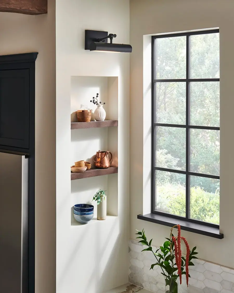 Medium Single Light Vanity - Image 4