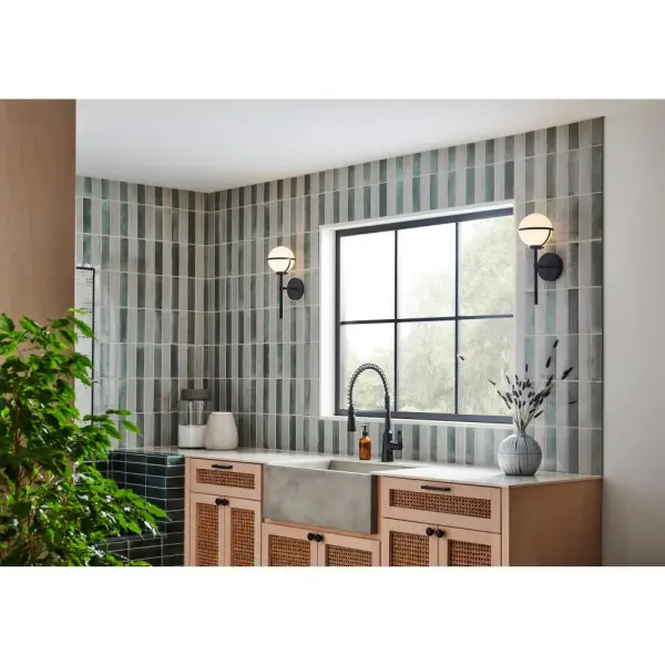 Hollis LED Vanity Light in Black - Image 7