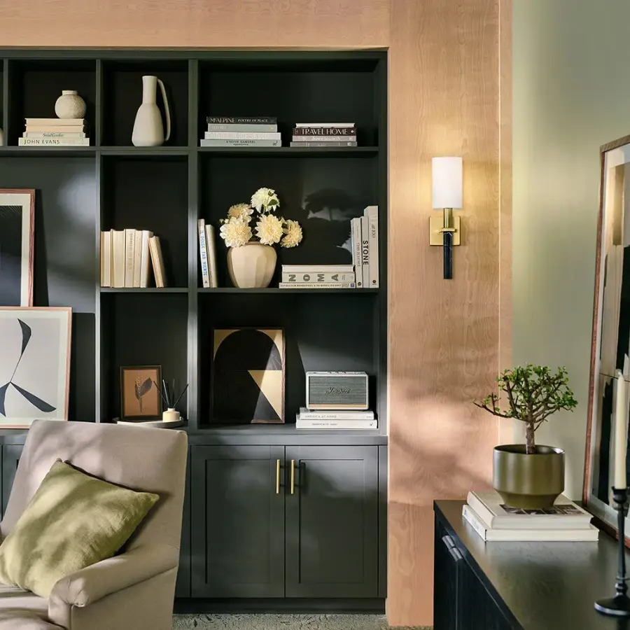 Medium Single Light Sconce - Image 8