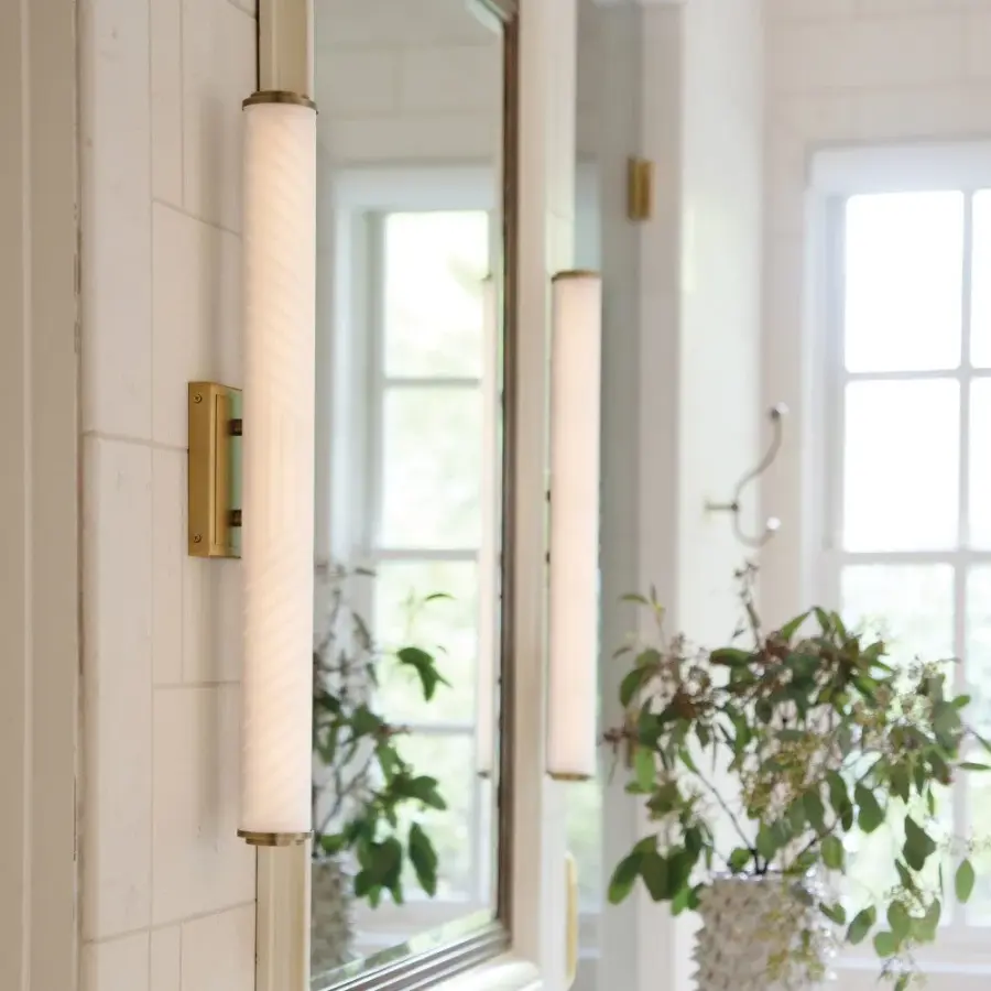 Medium LED Vanity - Image 14