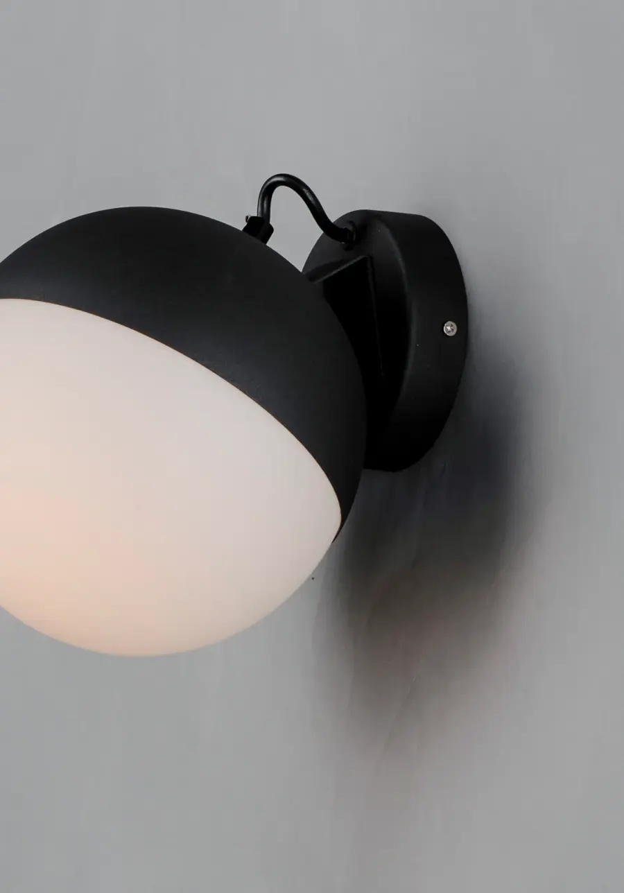 Modern LED Wall Sconce with Elegant Semi-Sphere Design - Image 4