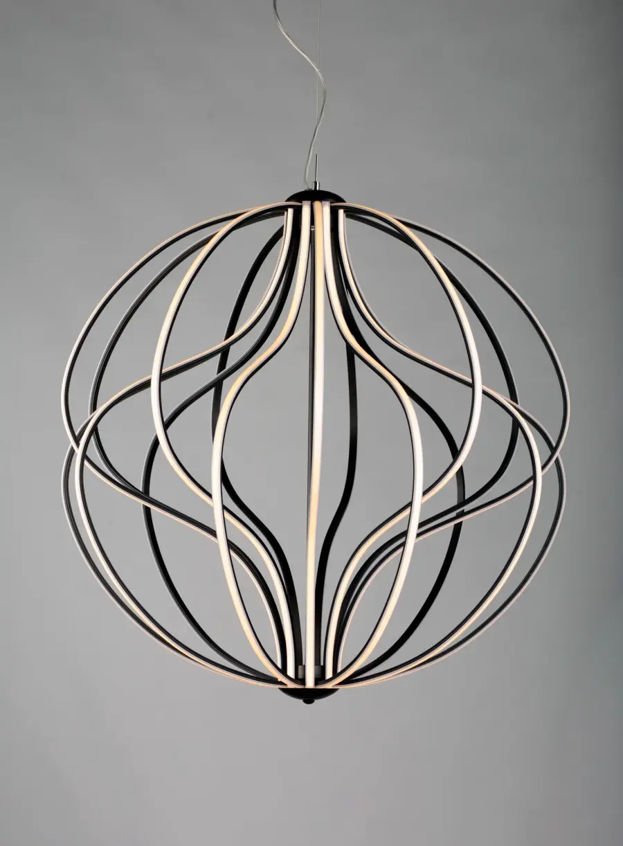 Aura 31" LED Single Pendant in Black - Image 4