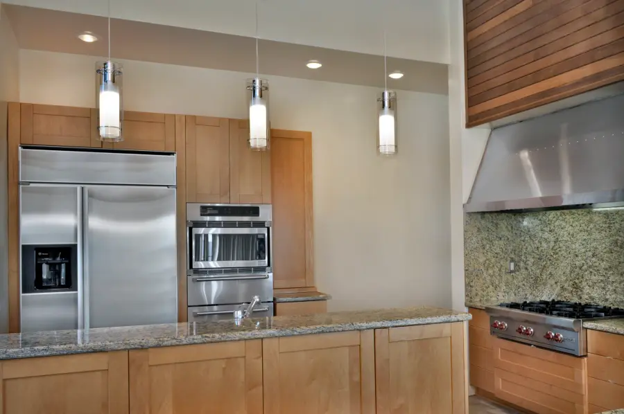 Sleek Contemporary Glass Pendant with Chrome Accents - Image 2