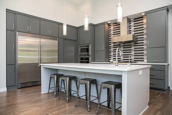 Sleek Contemporary Glass Pendant with Chrome Accents - Image 3