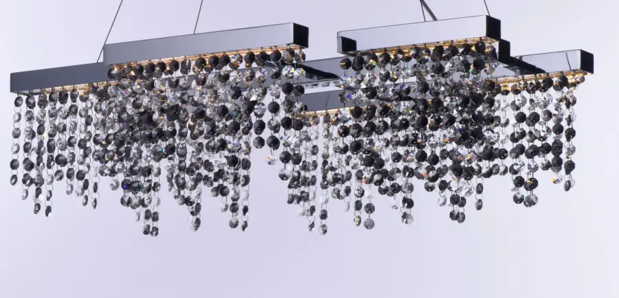 Elegant Crystal Pendant with Sparkling Night Sky Design - Image 4