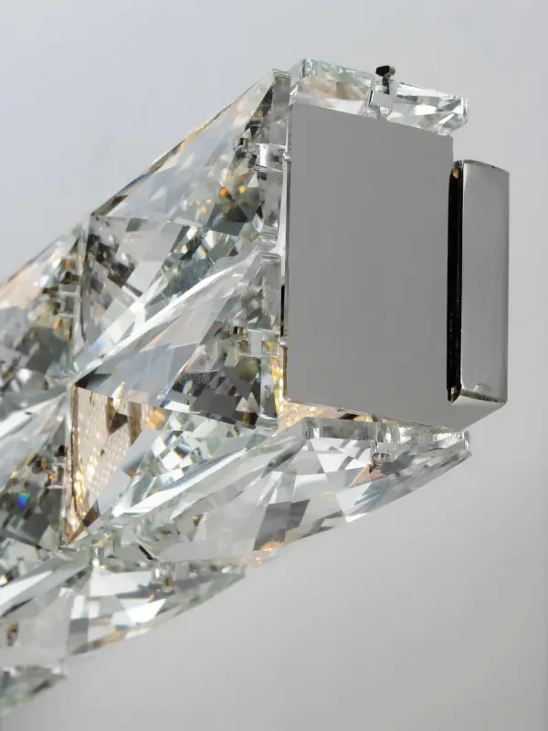 Zephyr 30" LED Bath Vanity Light in Polished Chrome - Image 4