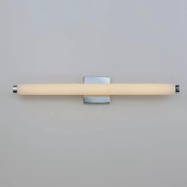 Versatile LED Bath Bar with Adjustable Color Temperature - Image 3
