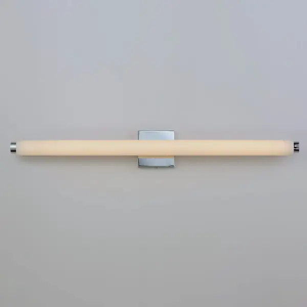 Versatile LED Bath Bar with Adjustable Color Temperature - Image 3