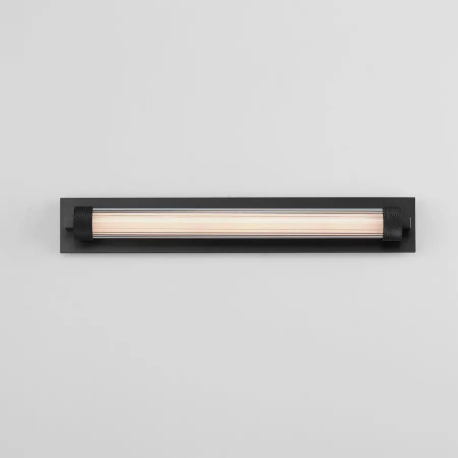 Doric 18" LED Wall Sconce in Matte Black - Image 3