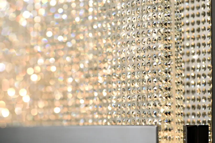 Glamorous Crystal-Embedded LED Vanity Light with Dual Illumination - Image 4