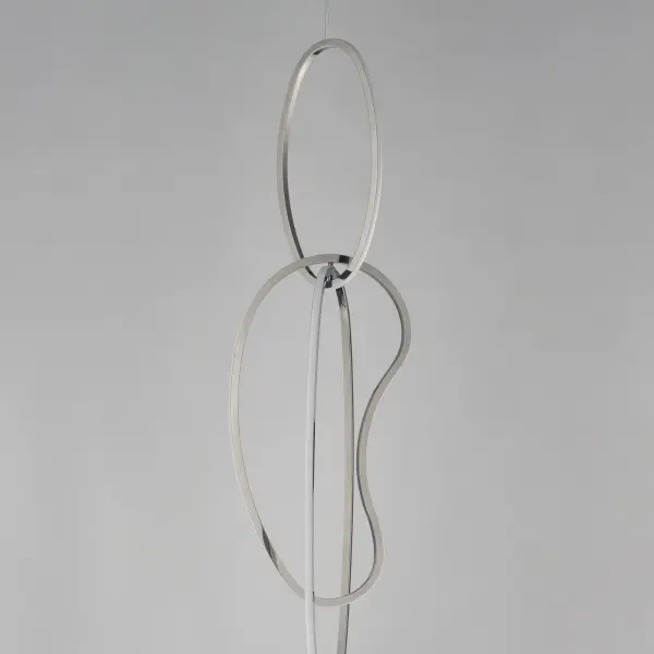 Sculptural LED Pendant Blends Art and Illumination - Image 4