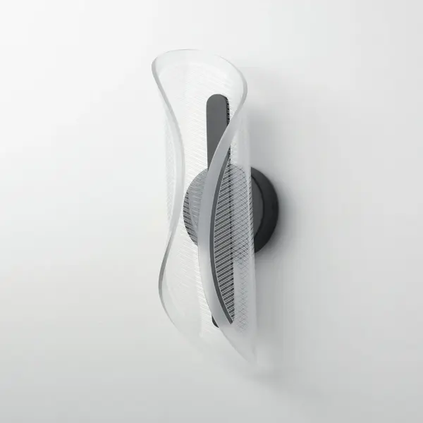Manta 17" LED Wall Sconce in Black - Image 4