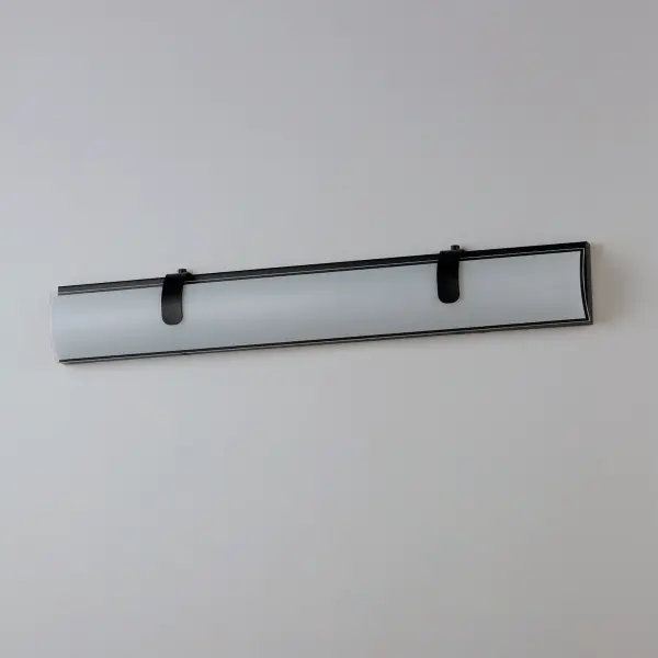 Clutch 30" LED Bath Vanity Light - Image 4