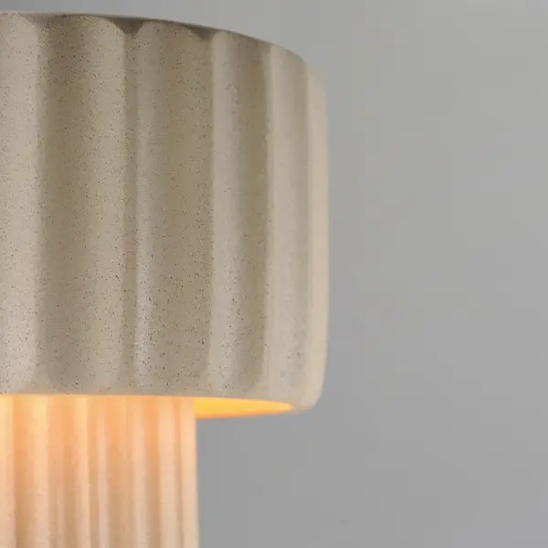 Modern Architectural Table Lamp with Sculptural Concrete Design - Image 4