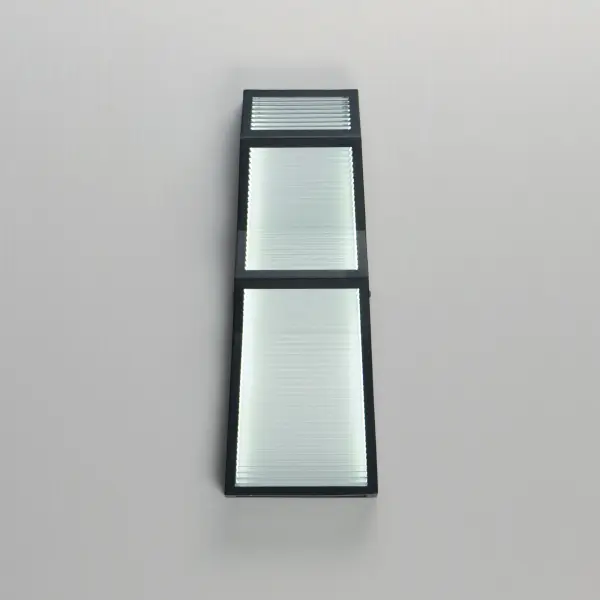 ADA-Compliant Modern LED Sconce with Striking Ribbed Glass Design - Image 3